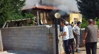 Konya’nın Hüyük İlçesinde Evde Yangın: 2 Yaralı